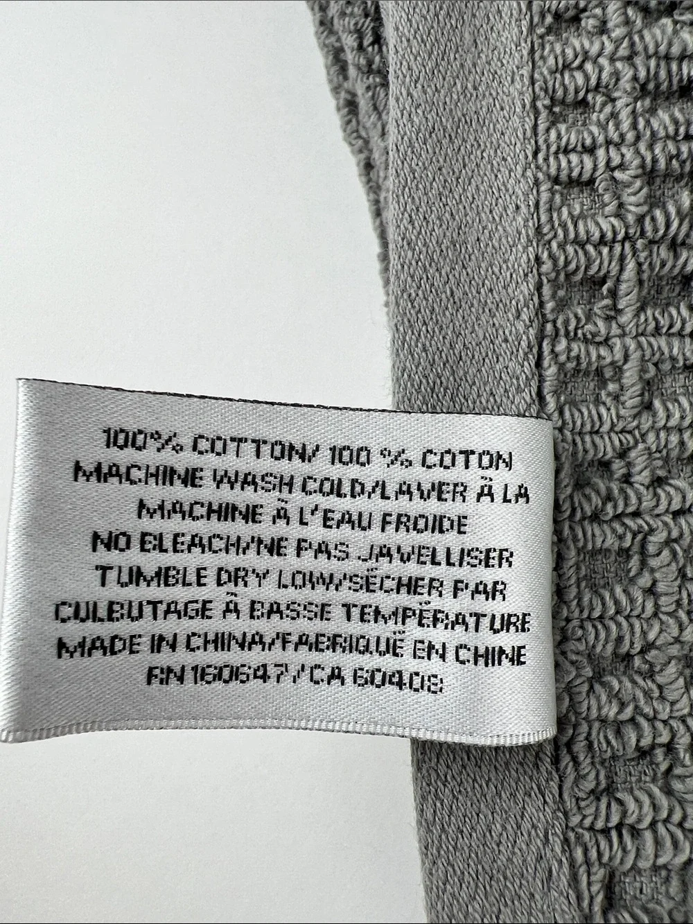 Ecoexistence Bath Towels Oversized Dark Gray Waffle Weave Soft Cotton 2 Pc NEW